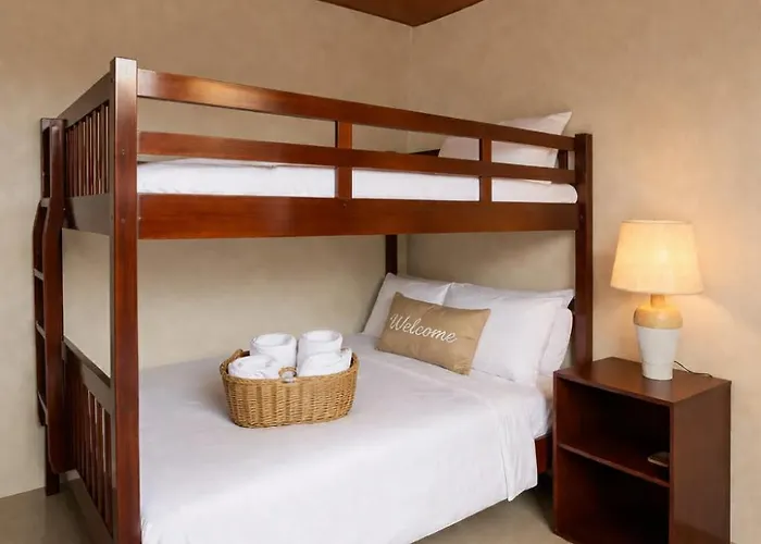 Hostel Estellie Resthouse Daanbantayan